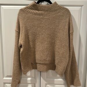 EUC Topshop camel sweater size m